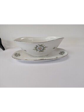 Franconia Silver Thistle Gravy Boat with Attached Underplate